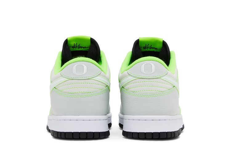 Nike Dunk Low University of Oregon PE (2023)