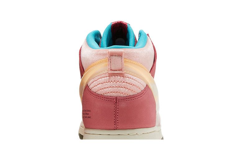 Nike Dunk Mid Social Status Free Lunch Strawberry Milk