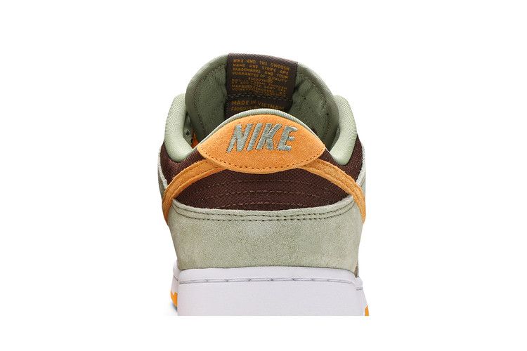 Nike Dunk Low Dusty Olive