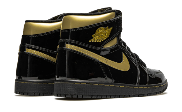 Air Jordan 1 High OG 'Black Metallic Gold' | 555088-032